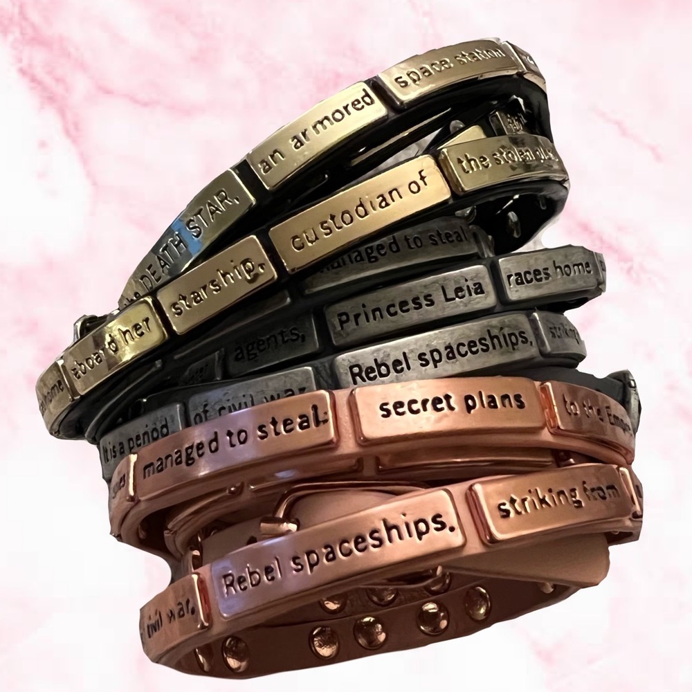 A New Hope Crawl Wrap Bracelets - Gold